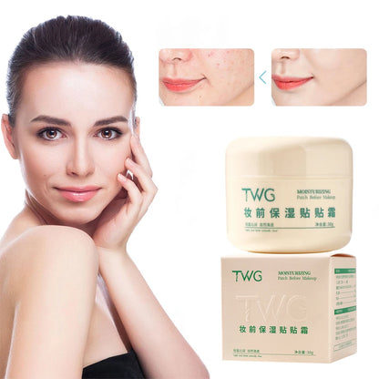 Moisturizing patches and creams before makeup, light and natural, creating a clear and transparent makeup look